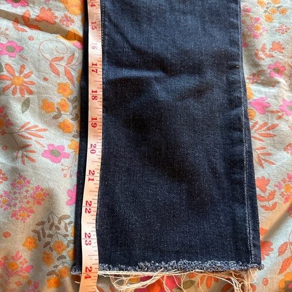 {PAIGE} Skyline Skinny Crop EUC size 31 - Picture 4 of 10